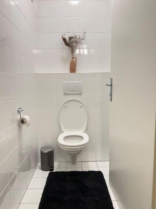 3-Room Vienna Centrale Suite ภายนอก รูปภาพ